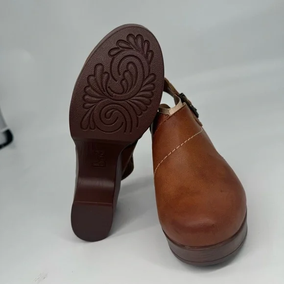 B.O.C. Women’s 8M Cecilia Brown Leather Platform Heeled Clog Clogs Shoes - Picture 10 of 13